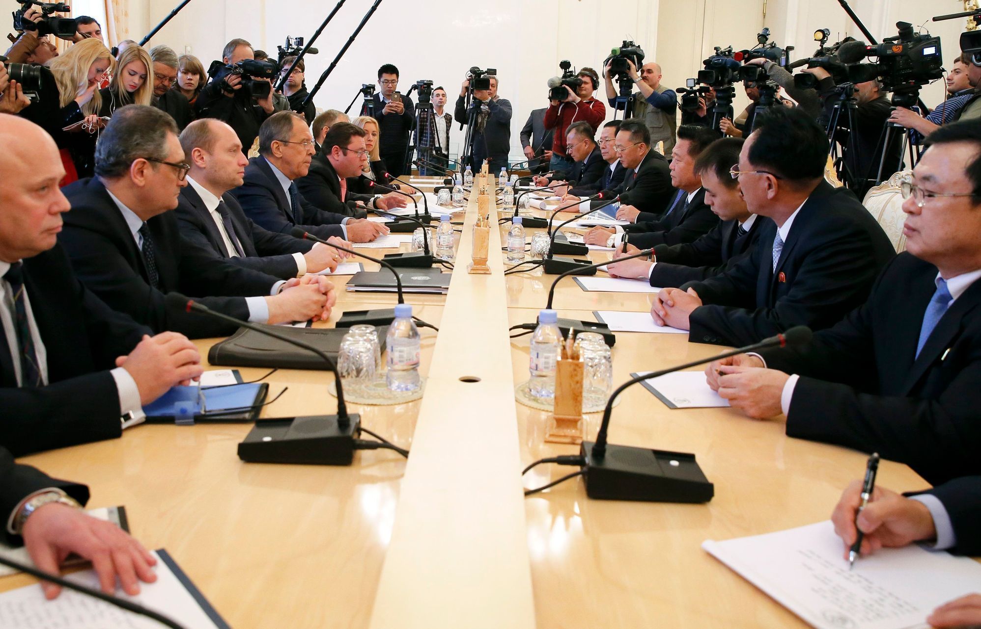 Jednání ruské a severokorejské delegace v Moskvě.