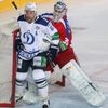Hokej, KHL, Lev Praha - Dynamo Moskva: Petri Vehanen - Leo Komarov