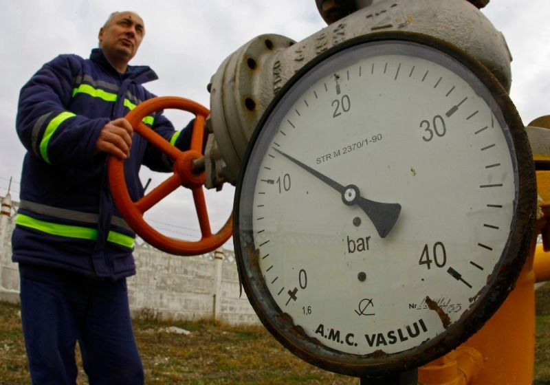 Tlakoměr ukazuje, jak poklesly dodávky ruského plynu do Evropy