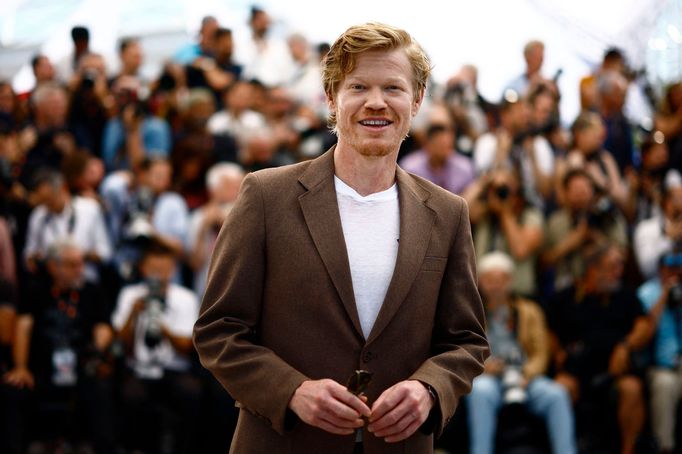 Herec Jesse Plemons.