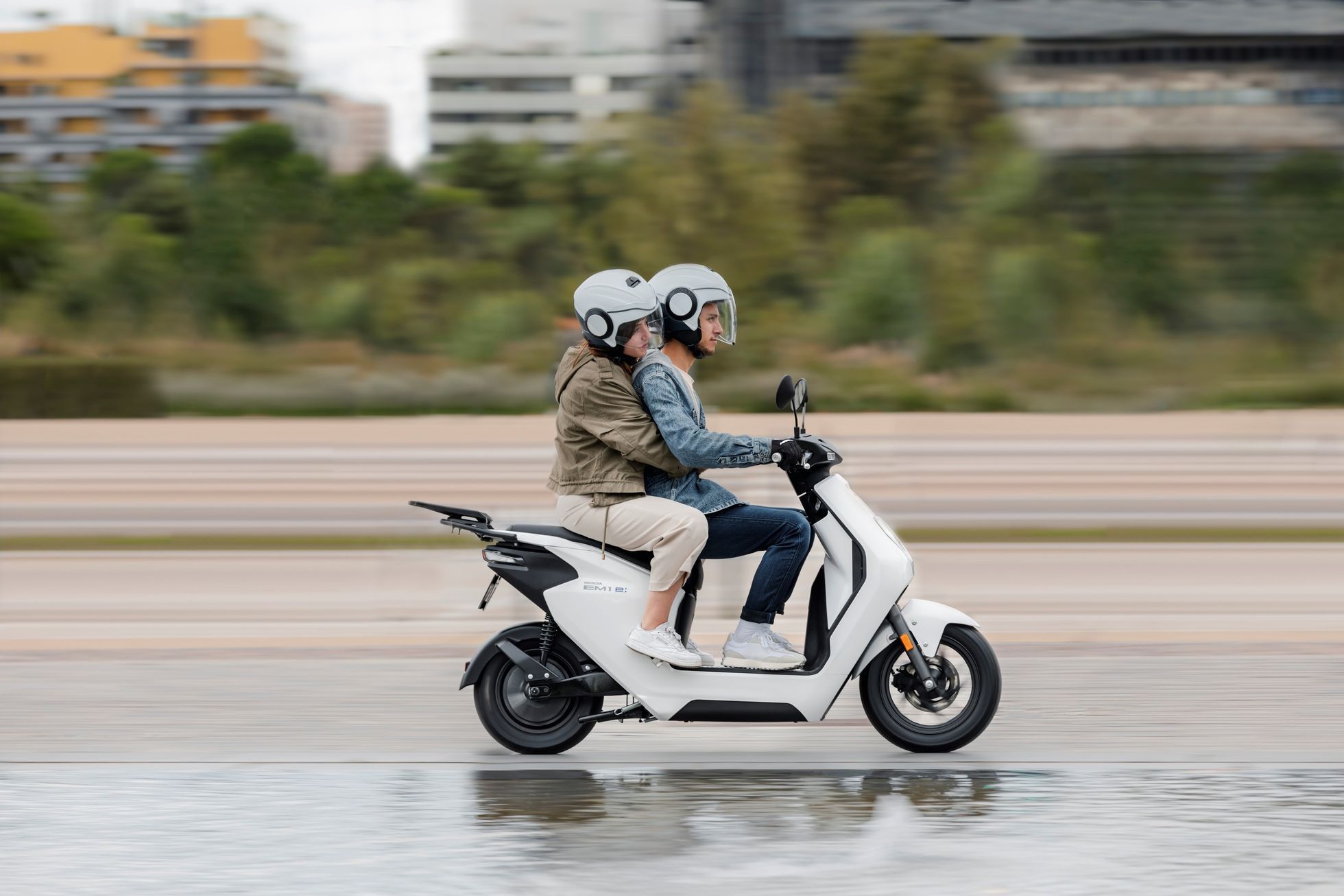 Honda em1 e