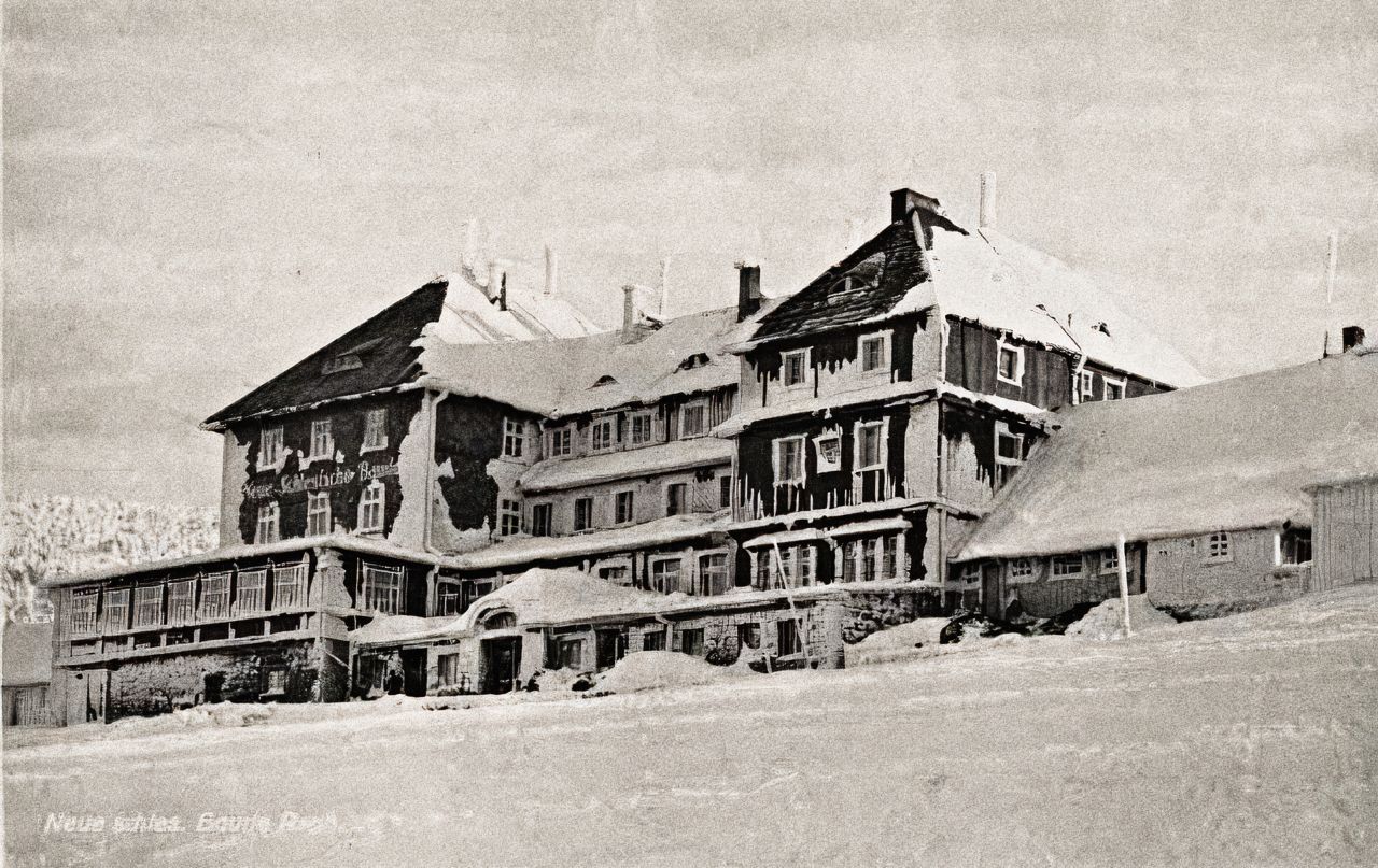 Hala Szrenicka, Krkonošské boudy, Krkonoše, hory, historie, pokračování, Domácí