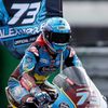 Alex Marquez slaví vítězství v závodě Moto2 ve Velké ceně České republiky 2019