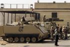 Egyptská armáda "čistí" Sinaj, zahynulo 31 lidí