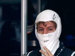 Sebastian Vettel už nedožene Michaela Schumachera v počtu vítězství v sezoně