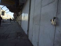 Irácká vláda vyhlásila v Samaře zákaz vycházení. Ulice města tak téměř zejí prázdnotou.