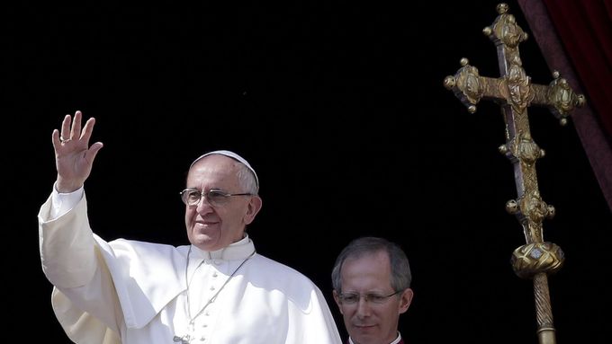 Papež František během tradičního velikonočním poselství.
