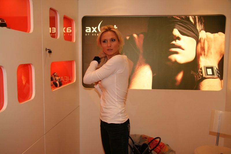 Romana Pavelková a hodinky Axcent