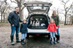 Nissan X-Trail 4Dogs: automobilový sen pro pejskaře. Němou tvář umyje, vysuší, nasytí i zabaví