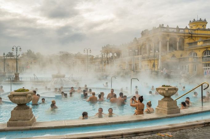 Széchenyiho termální lázně, Budapešť, Maďarsko