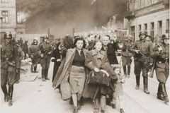Polsko vzpomíná na povstání ve varšavském ghettu
