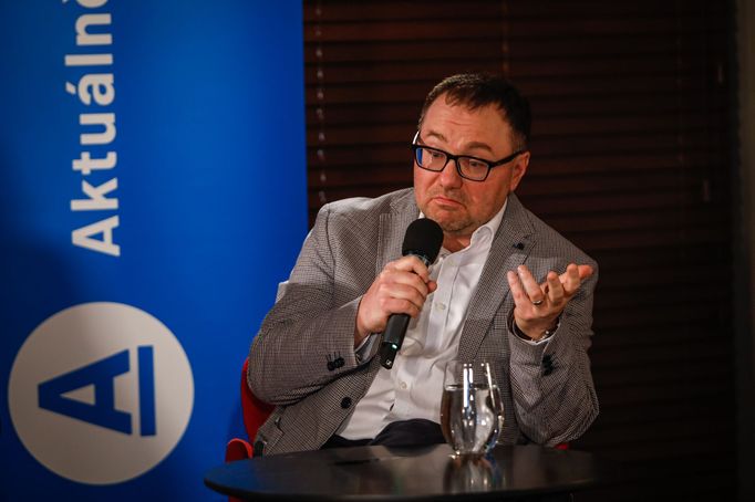 Hlavní analytik Hospodářských novin Martin Ehl