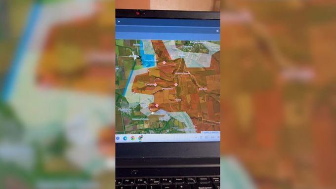 "Nepříteli jsme odřízli logistiku,k žádnému průlomu nedošlo," tvrdí o situaci u Pokrovsku Ukrajinci.