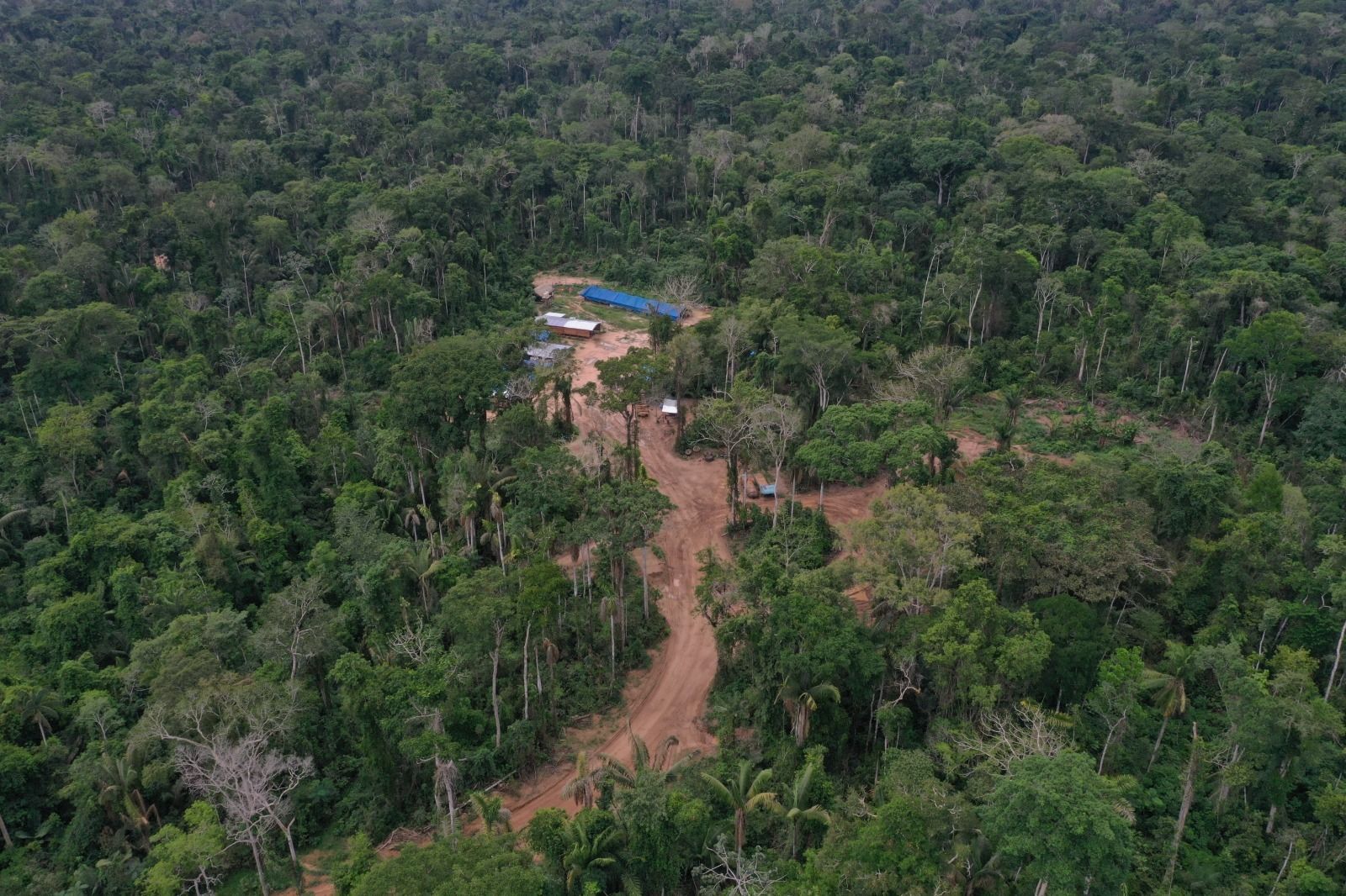 peru amazonie kmen Mašco Piro těžaři