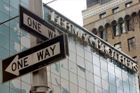 USA se otřásají: Banka Lehman Brothers žádá o ochranu