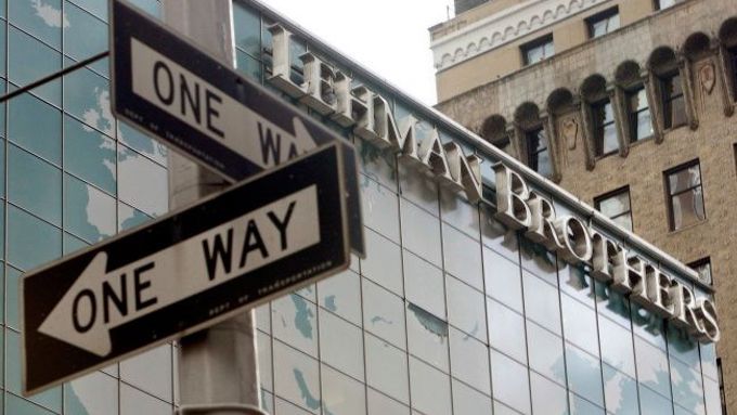 Analytici se obávají, že krach Lehman Brothers způsobí kolaps na finančních trzích.