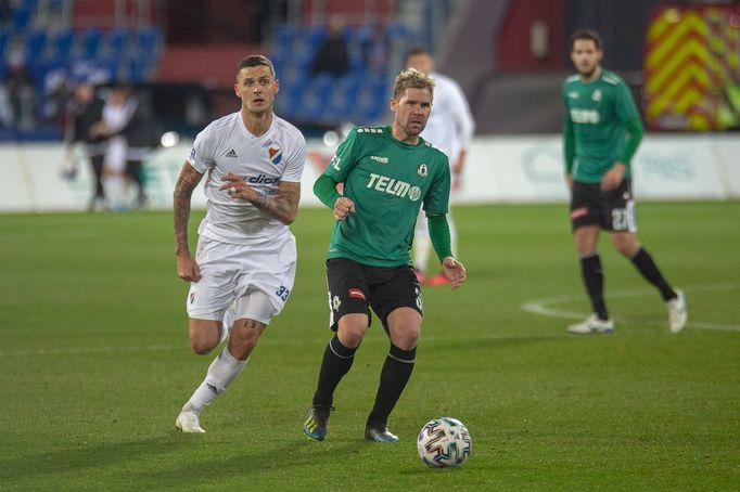 Fortuna:Liga 2019/20, Ostrava - Jablonec: Roman Potočný (vlevo) a Tomáš Hübschmann.