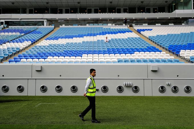 Klimatizační systém na stadionu ve městě Vakra