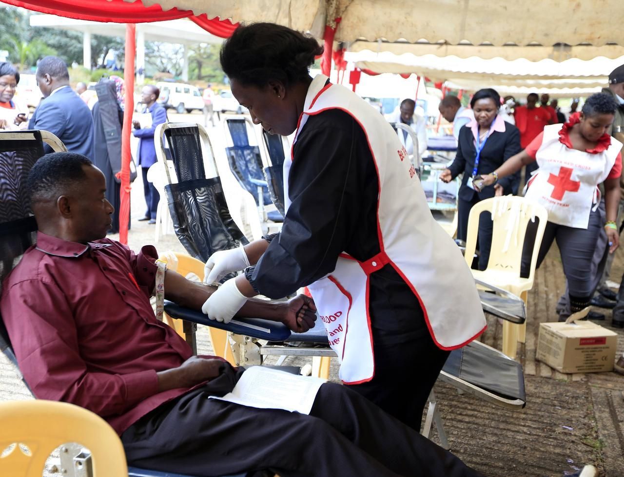 Nákupní centrum v Nairobi okupují teroristé