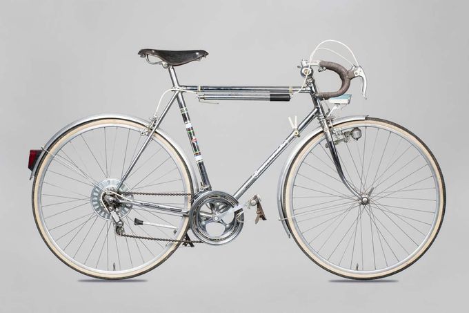 Bicykl s označením Favorit F26, milionté kolo, rok výroby 1978.
