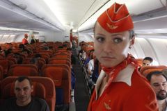 Ruský soud se zastal "tlustých" letušek. Firma jim nesmí platit podle váhy
