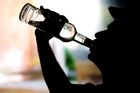 Slovenská učitelka tělocviku popíjela vodku ze sklenice od hořčice, měla tři promile