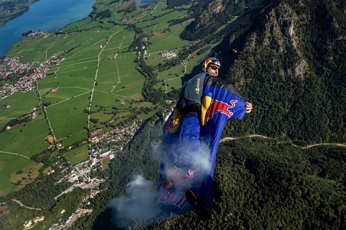 Neuvěřitelné výkony dobrodruhů za poslední rok, Red Bull Content Pool