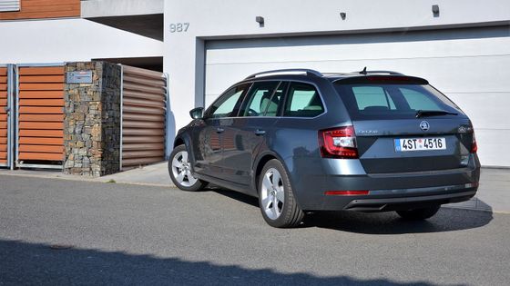 Škoda Octavia se loučí svou nejekologičtější verzí. Test nového plynového G-Tecu