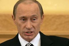 Putin: Do vývozu zbraní nám nikdo mluvit nebude