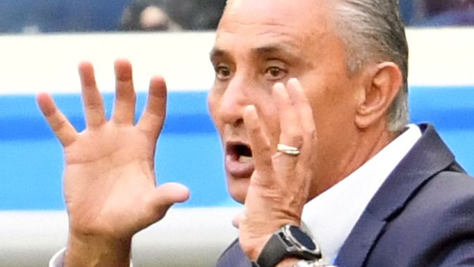 Brazilský trenér Tite při zápase Brazílie - Kostarika na MS 2018