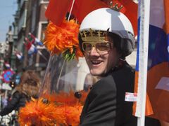 Nizozemci korunovací žijí už několik dní, ne-li týdnů.