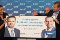 Kandidáti ODS vyrazí do krajů v dodávkách, chtějí voliče přesvědčovat osobně