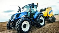 New Holland (392 prodaných kusů) - Další americký výrobce, který dnes spadá pod křídla koncernu CNH Industrial (firma vlastní i značku Case IH). Samotná značka New Holland v roce 2015 oslavila své 120. výročí, což znamená, že je jedním z nejstarších výrobců zemědělské techniky na světě.