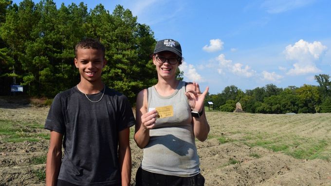 Madisonina rodina si pro hledání vybrala místo poblíž začátku stezky Prospector Trailhead.