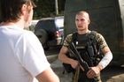 Aktuálně+ | Válka na Ukrajině je pro novináře jiná, než byly předchozí, míní reportér