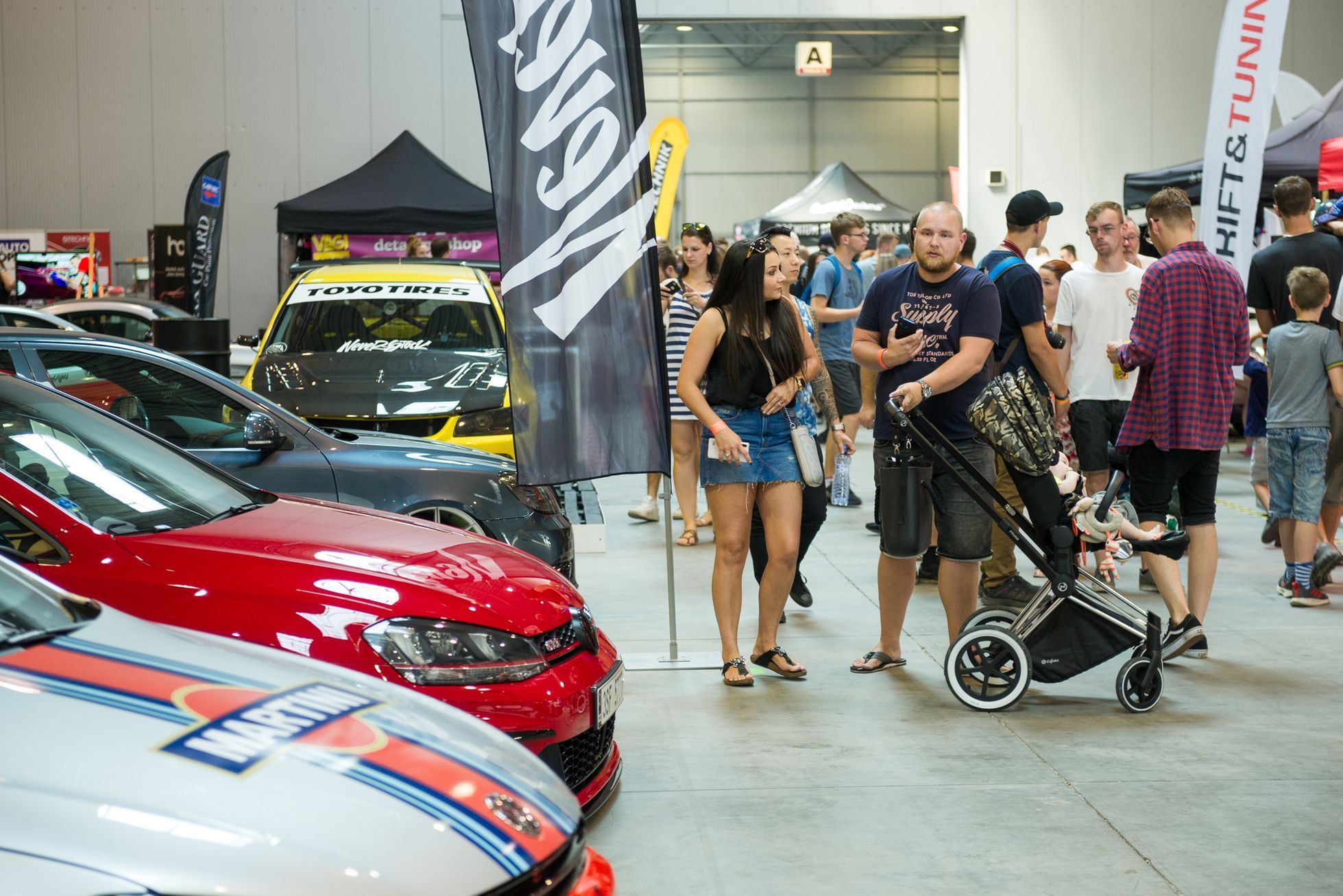Escape6 Prague car festival tuning 2019