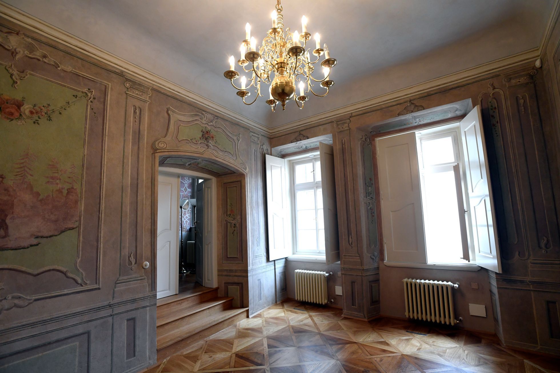 Opravený dům na Starém Městě budou užívat památkáři i veřejnost