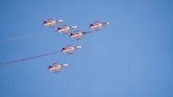 Akrobatická skupina Turkish Stars na dnes už téměř historických strojích F-5.