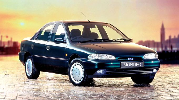 Ford Mondeo býval bestsellerem, teď končí bez nástupce.