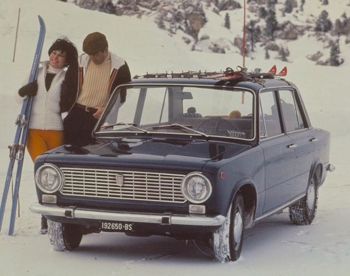 Podle Fiatu 124, který se stal prvním oceněným modelem své znáčky v soutěži Evropské auto roku, se v Sovětském svazu začaly v roce 1970 vyrábět první Lady.