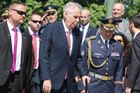 Zeman pozval na říjen do Česka šest prezidentů a stejně jako Trump pojede do Varšavy