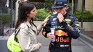 Max Verstappen z Red Bullu s přítelkyní Kelly Piquetovou ve Velké ceně Monaka 2022