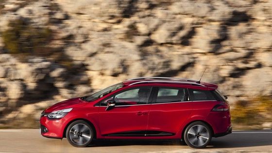 Renault Clio Grandtour s naftovým motorem 1.5 dCi si podle výrobce řekne jen o 3,3 l nafty na každých 100 km.