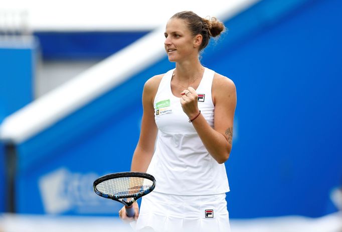 Karolína Plíšková ve finále turnaje v Eastbourne.