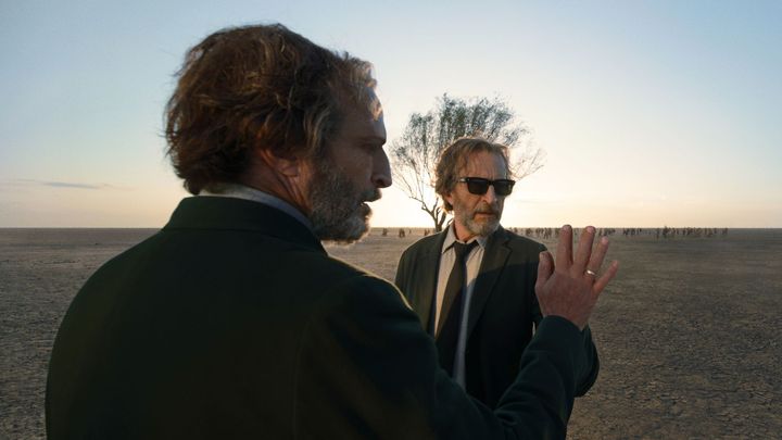 Oscarový filmař Iñárritu v novince míchá mystiku s komikou. Výsledek je tragický; Zdroj foto: Netflix
