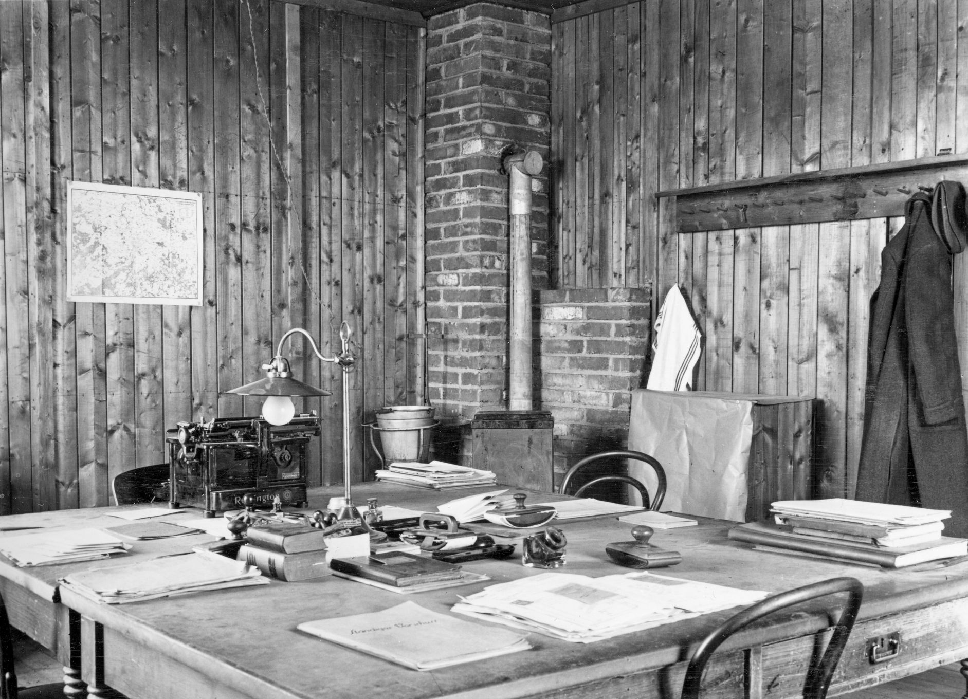 Koncentrační tábor Hradištko a neznámý příběh španělských vězňů, Koncentrační tábor Hradištko, Koncentrační tábor, Benešovsko, historie, Magazín