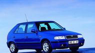 Škoda Felicia ve verzi hatchback sjížděla z výrobní linky v letech 1994-2001. Technicky šlo stále ještě o modernizovaný favorit.