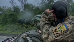 Posádka ukrajinského tanku tvrdí, že bitva o Bachmut ještě neskončila.