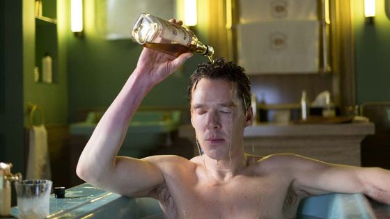 Patrick Melrose je bizarní „feťácká extravaganza“.