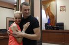 Navalnyj je na svobodě. Lekl se Kreml protestů?